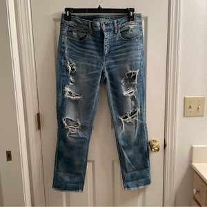 American Eagle Tomgirl Distressed Jeans